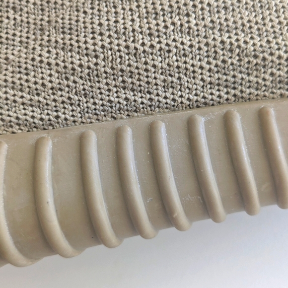 ADIDAS YZY Boost Sneakers - Picture 11 of 16